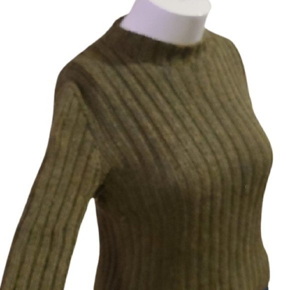 [Elizabeth Lueders] Green knitted sweater - Picture 2 of 7